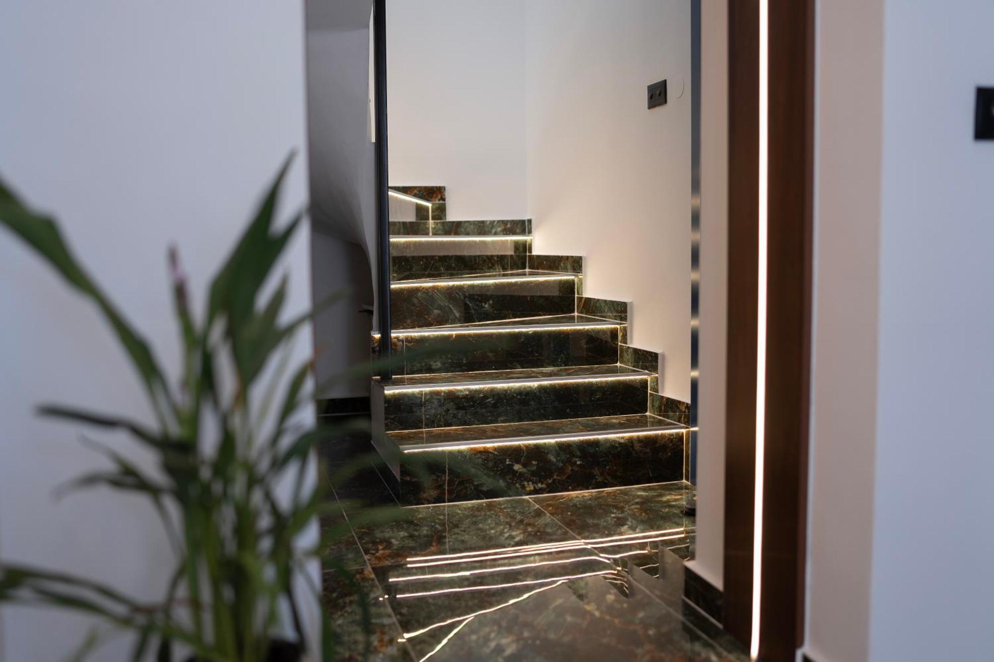 Regent Blue Apartments - Free Private Parking Mostar Exteriör bild