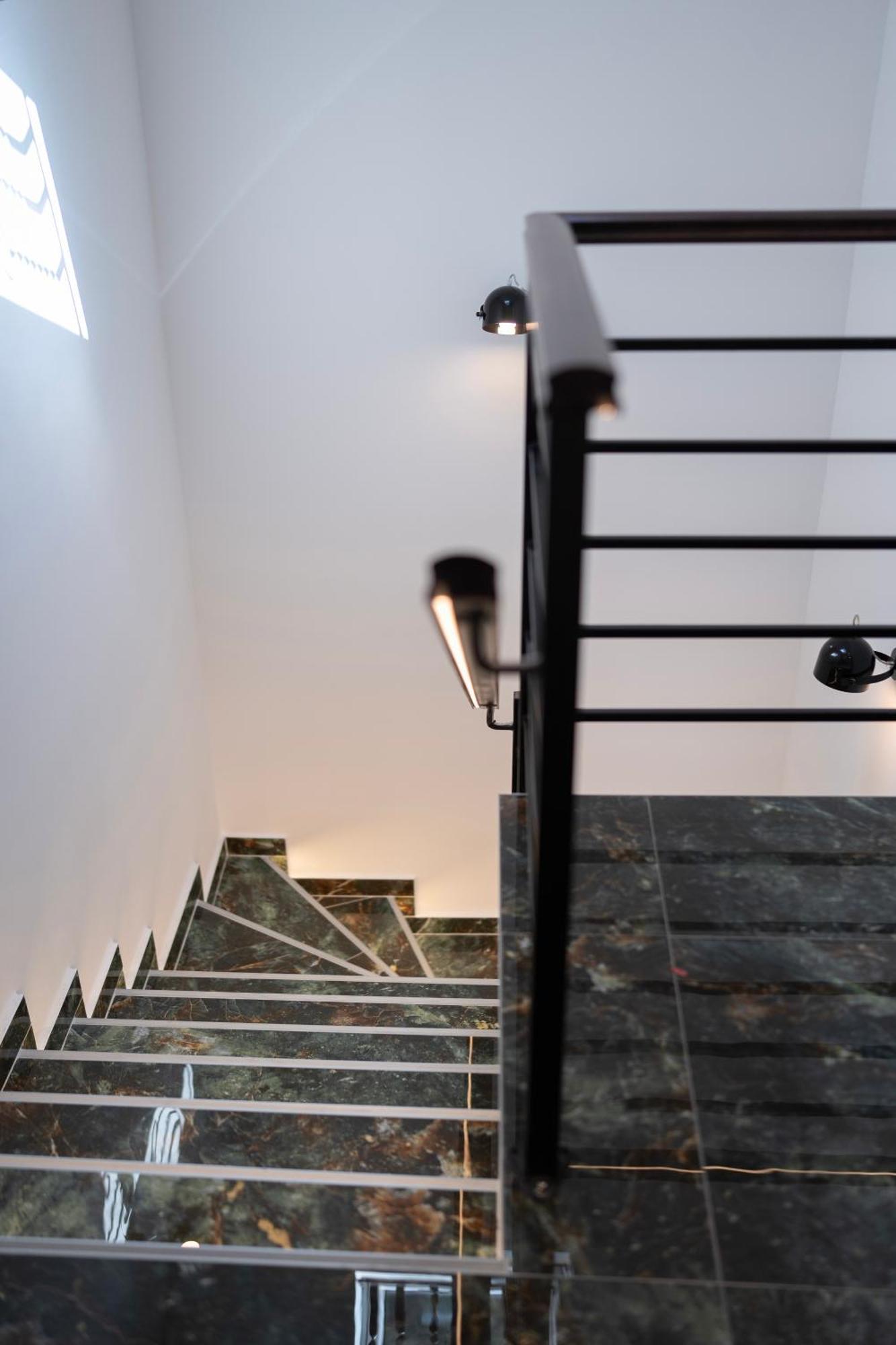 Regent Blue Apartments - Free Private Parking Mostar Exteriör bild